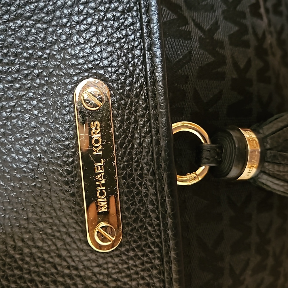 Michael Kors Bedford Signature Jacquard/Leather Drawstring Backpack 🎒 - Picture 3 of 10